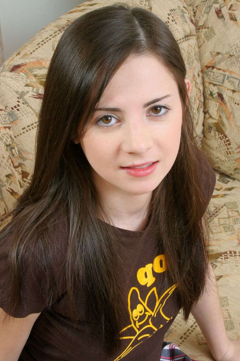 20P Brunette amateur Alexandra shows her slim body and flaunts her bush