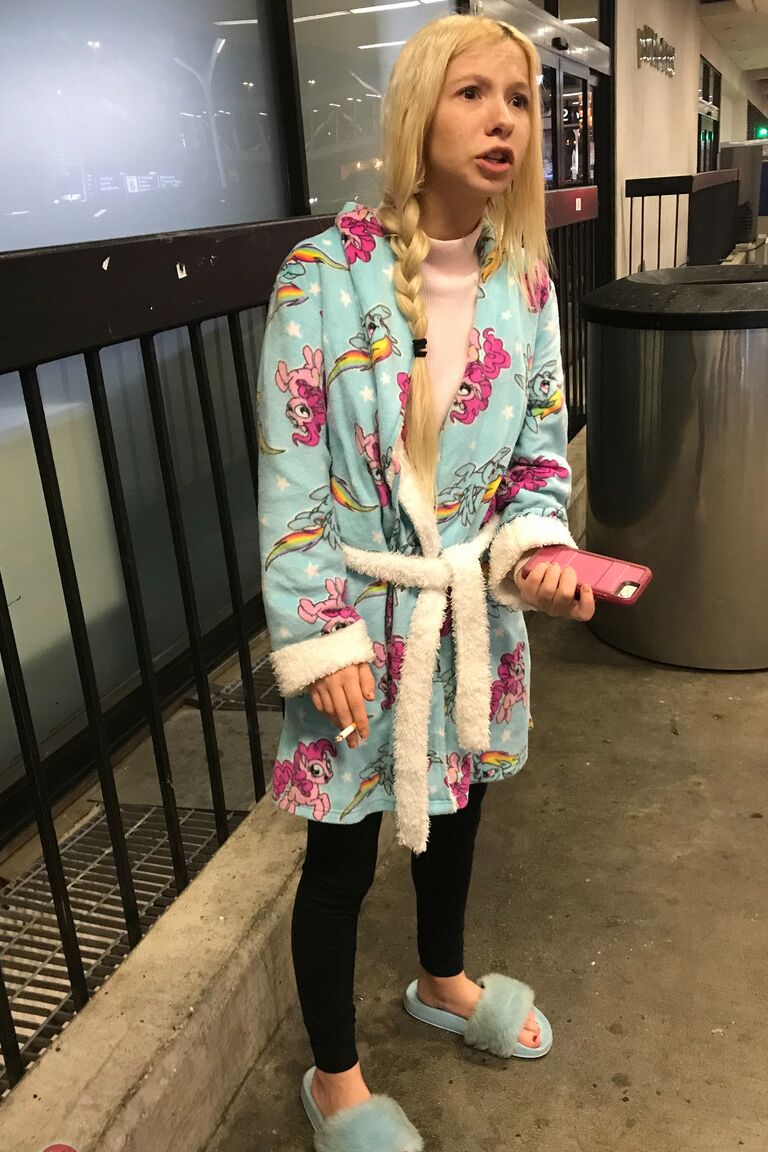 21P ATK Pequeñas Kenzie Reeves