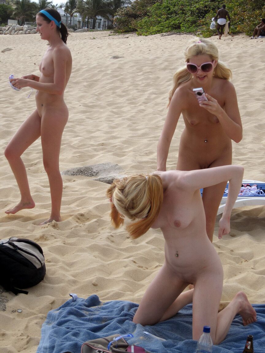 21P Three amateur girls get naked on a sandy beach while getting drunk