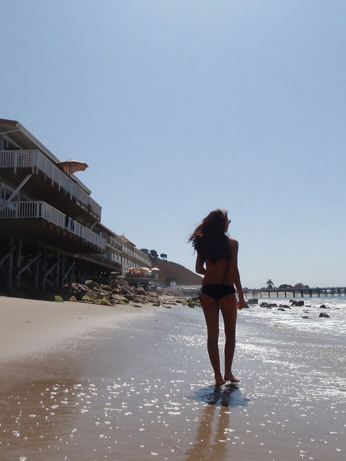 16P Enticing amateur teen Whitney has some fun at the beach with her man