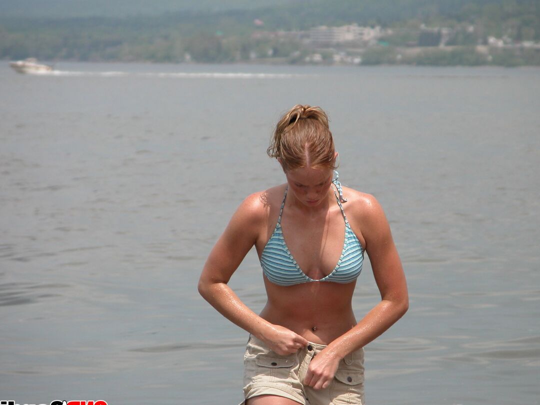 12P GND Candids тинки в бикини на пляже