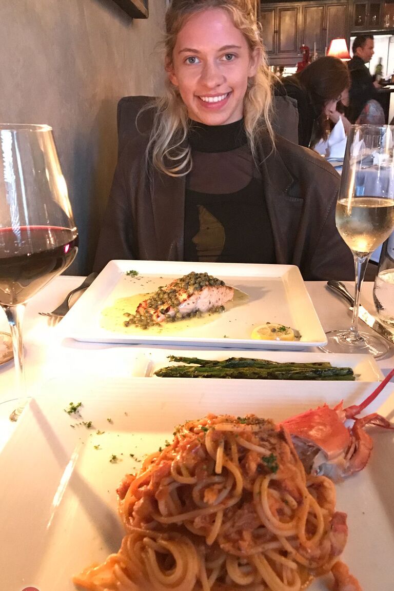 21P ATK Galería Khloe Kapri