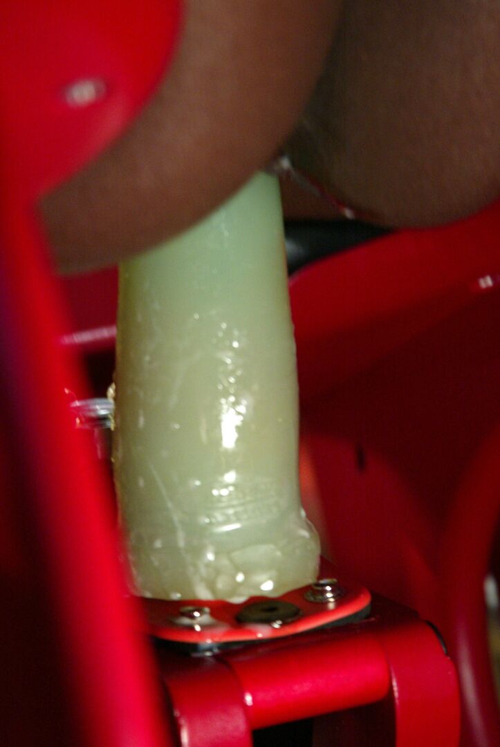20P Fucking Machines Iman