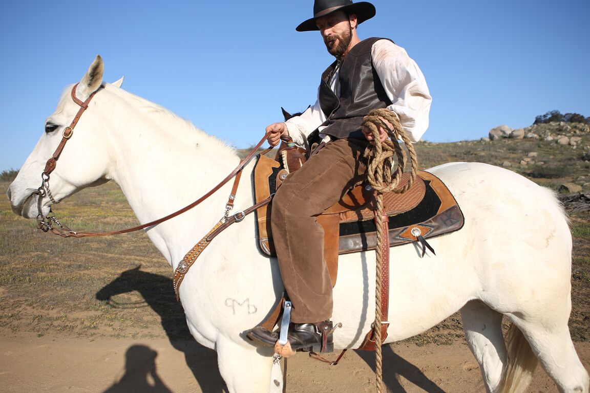 18P Cowboy sortudo pega uma senhora negra Skin Diamond e fode seus miolos