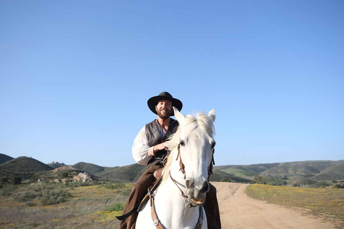 18P Cowboy sortudo pega uma senhora negra Skin Diamond e fode seus miolos