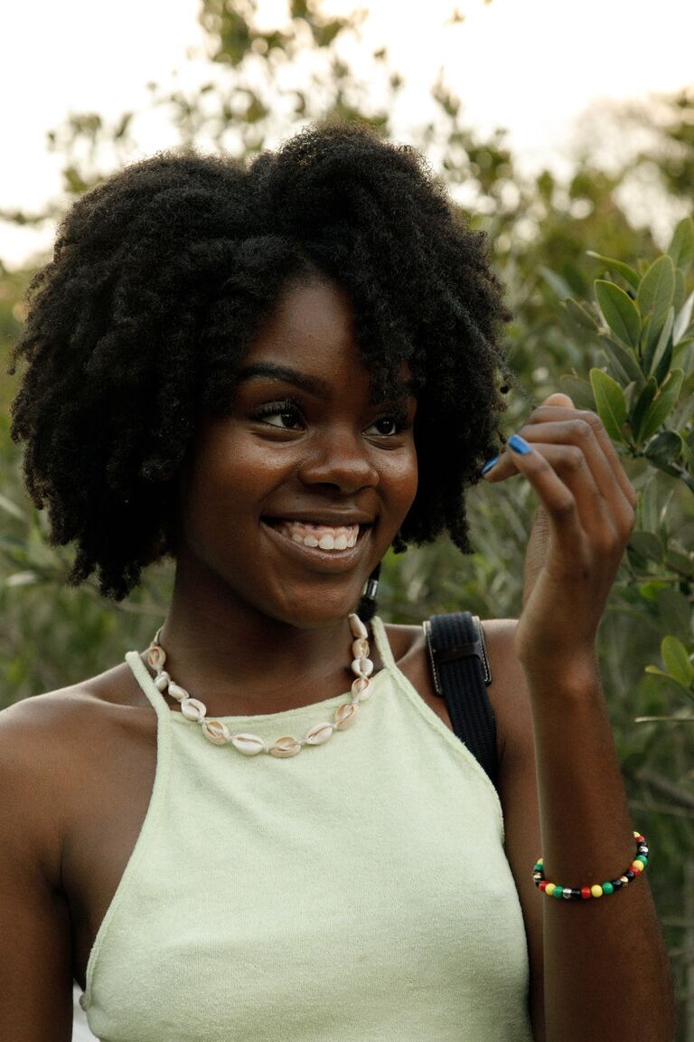 13P Zishy Lacole Sawyer