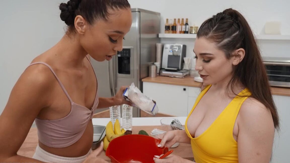 21P Reality Kings Alexis Tae, Lily Lou