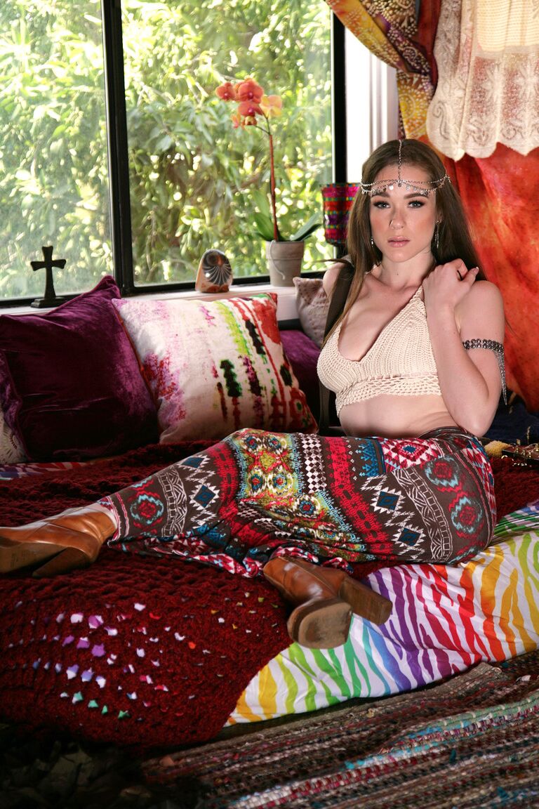 17P Redhead hippie babe Penny Brooks strips her clothes to bare tiny tits