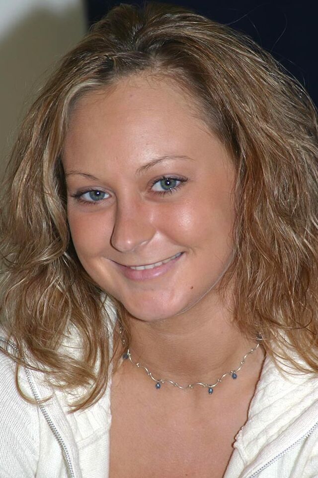 16P First timer Danny does a striptease before modelling naked on her bed