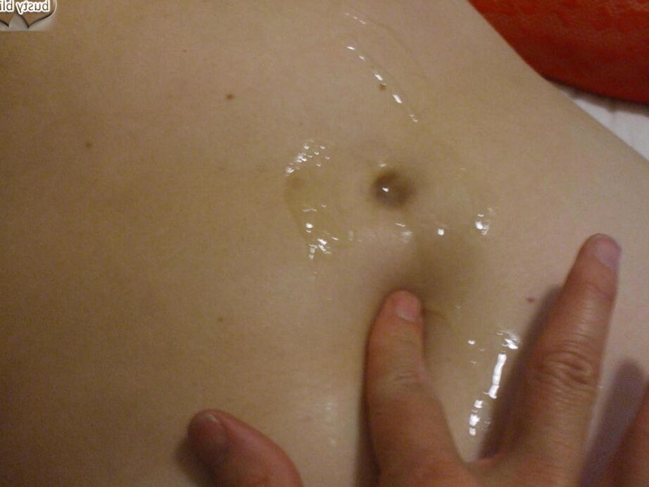 20P Mulher madura Busty Bliss ostenta peitos cobertos de porra após sexo oral POV