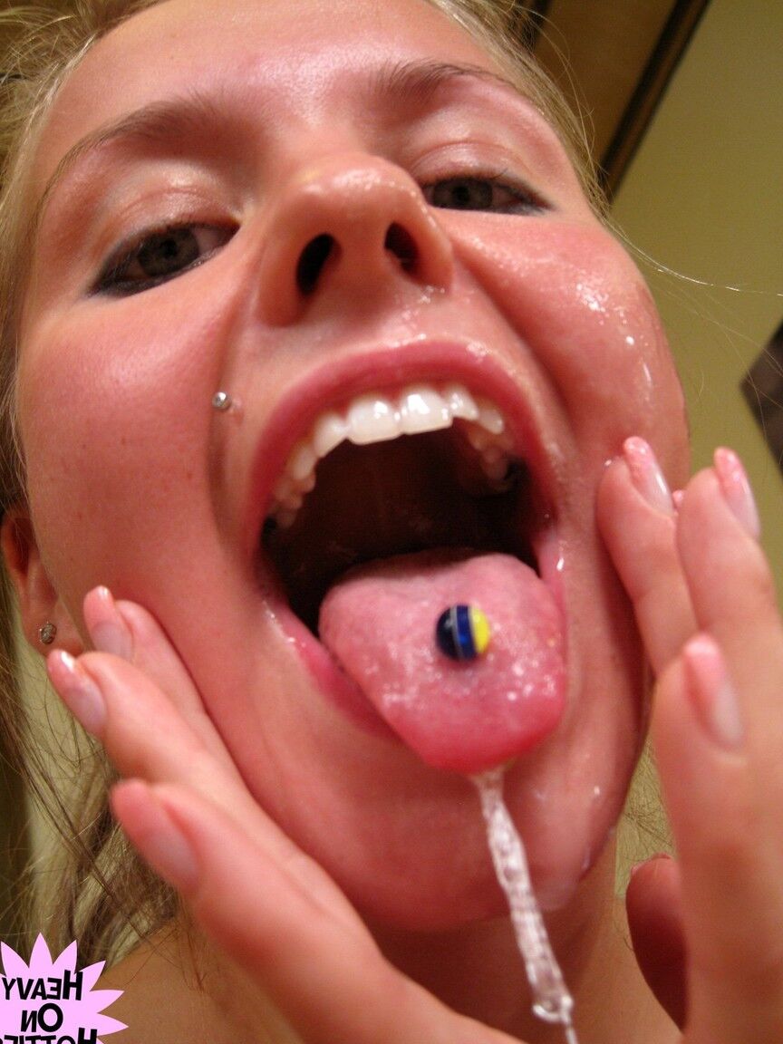 21P Blue-eyed babe with a tongue piercing Bella	gives POV head and gets facialed