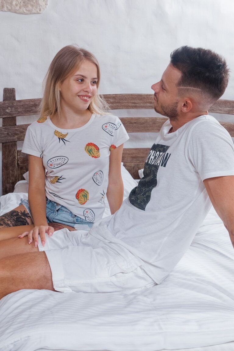 21P Couples Bruts Monica A