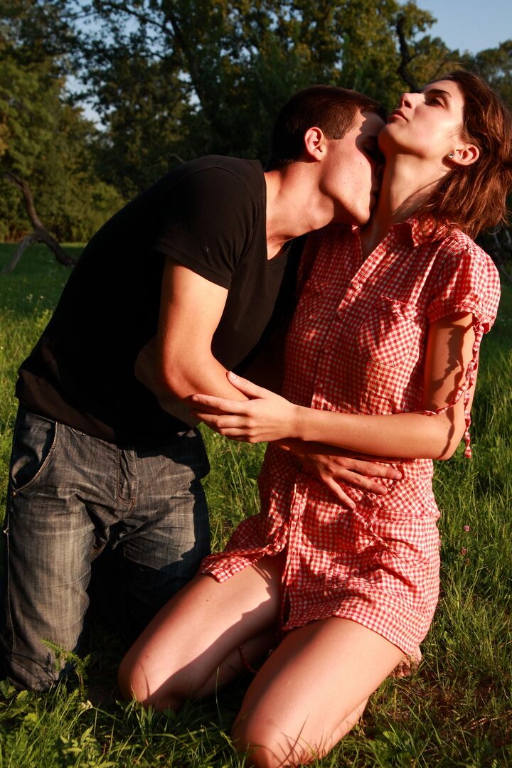 20P In the middle of this green field, these horny lovers race to take each others