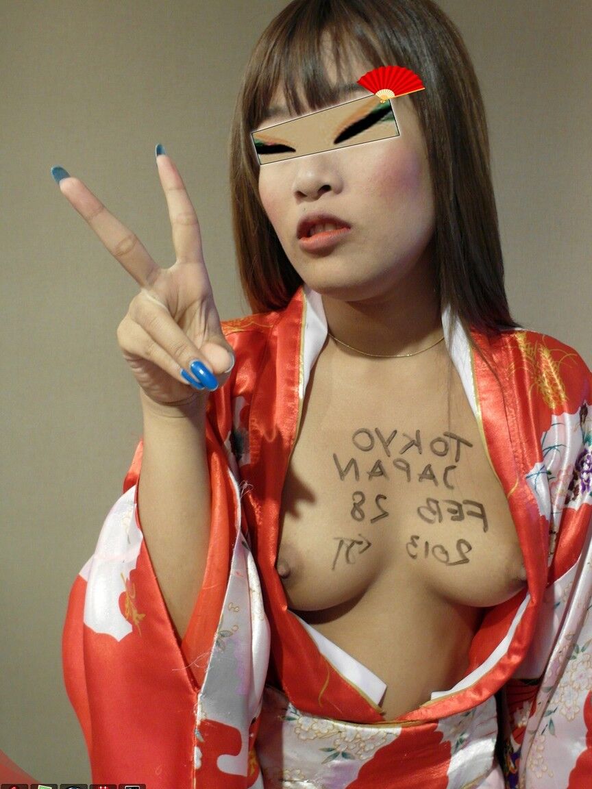 15P 19 yr old love hotel model screams her way to vaginal orgasm