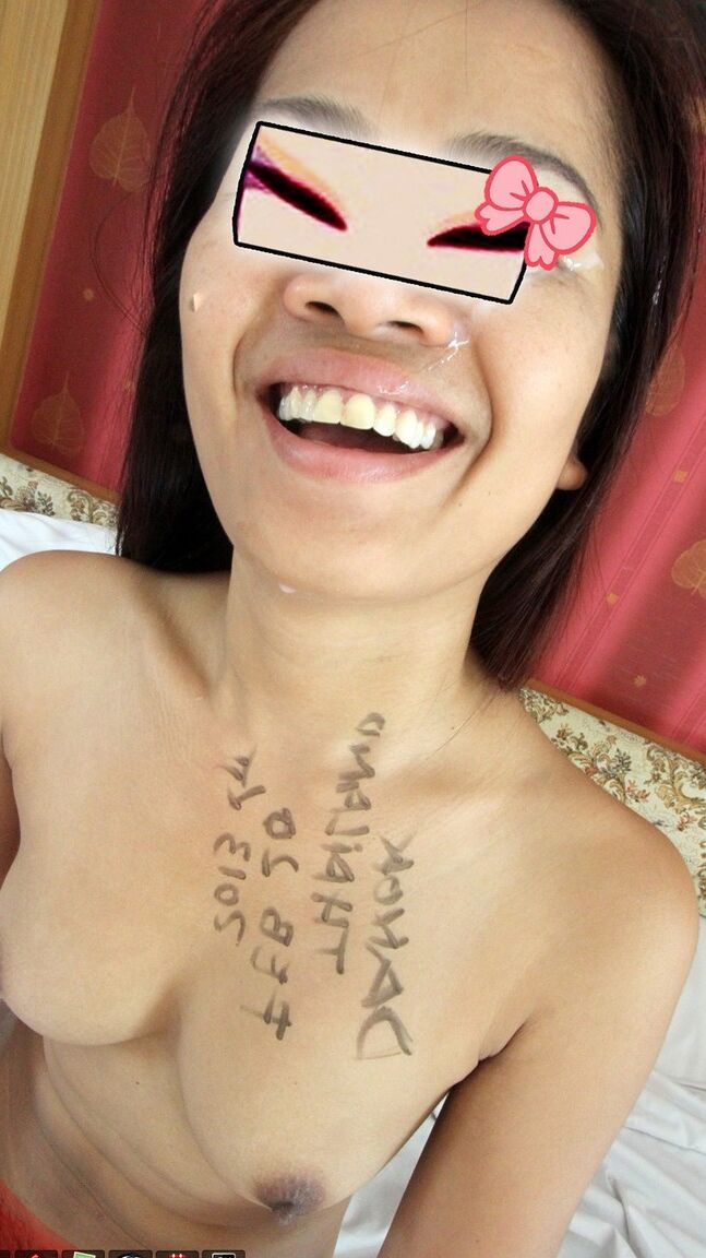 15P Pequena beleza tailandesa com buceta peluda e carnuda fodida com força