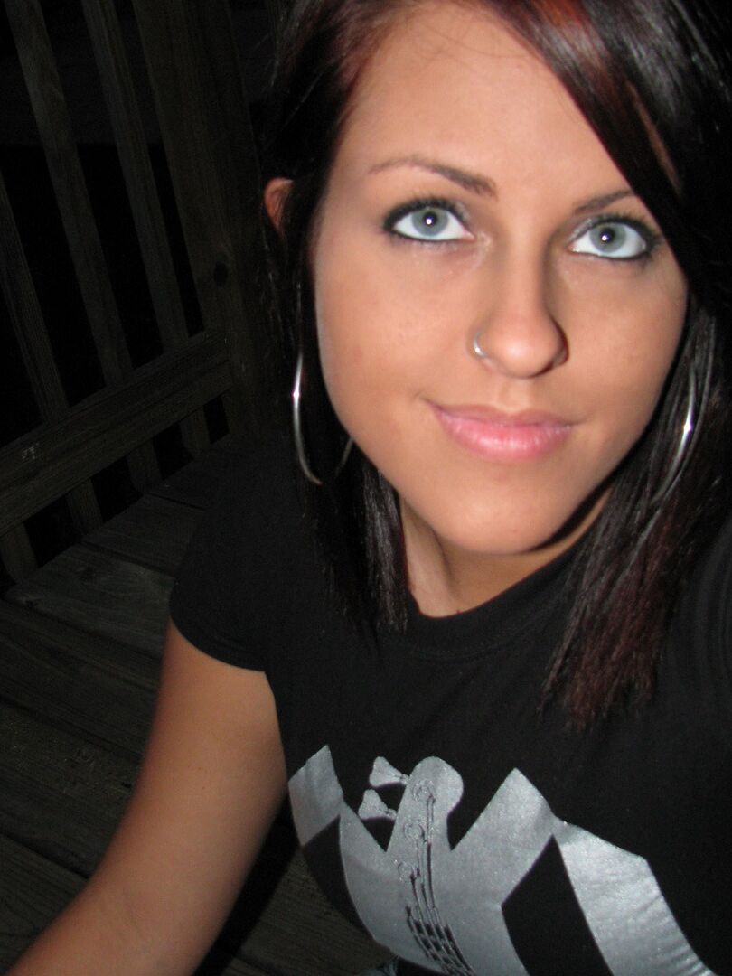 12P Selfshot photos volées sur Facebook
