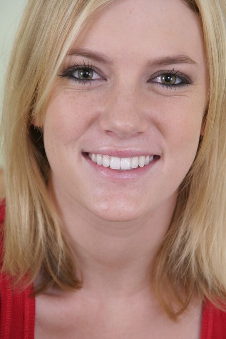 21P Karups Amateurs de la ville natale de Riley Ray