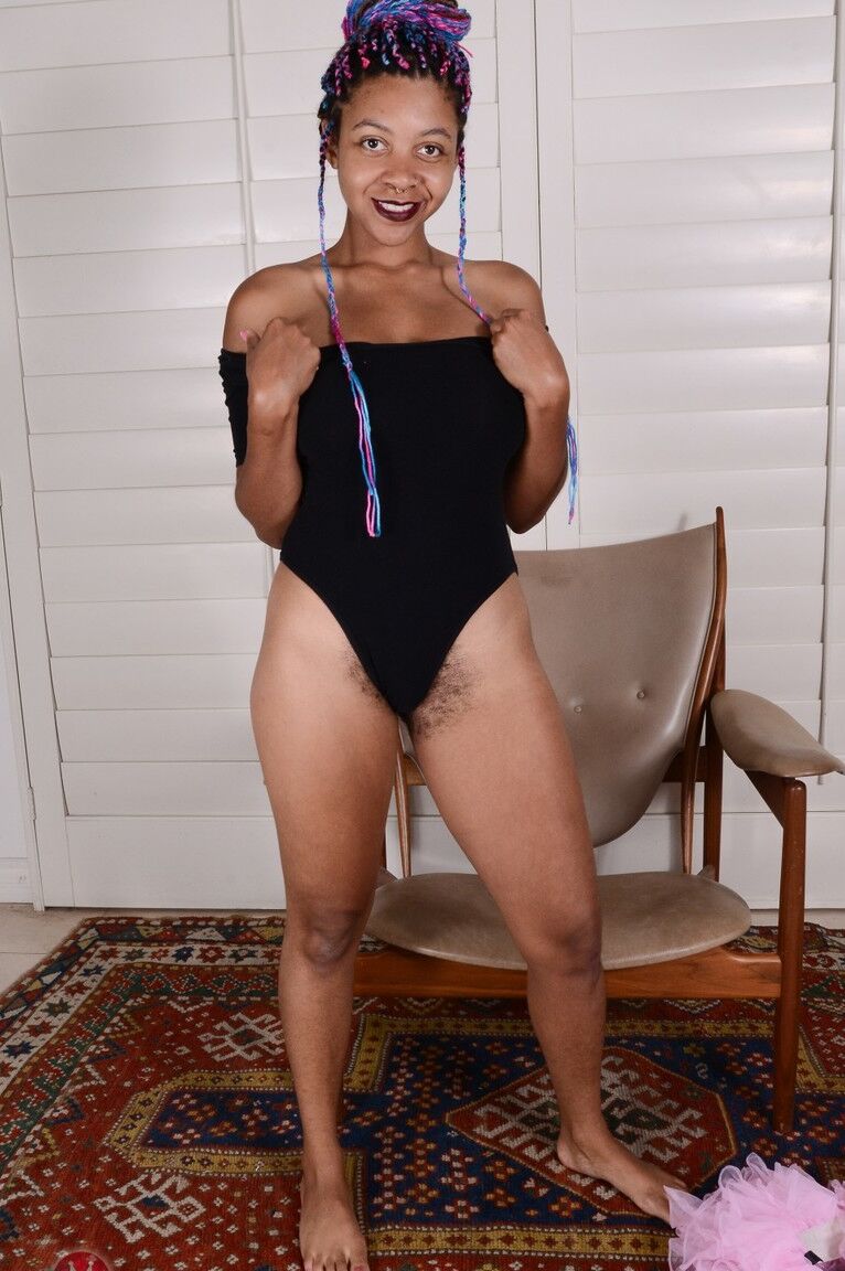 21P Sexy bailarina Oya tiras para mostrar peitos grandes