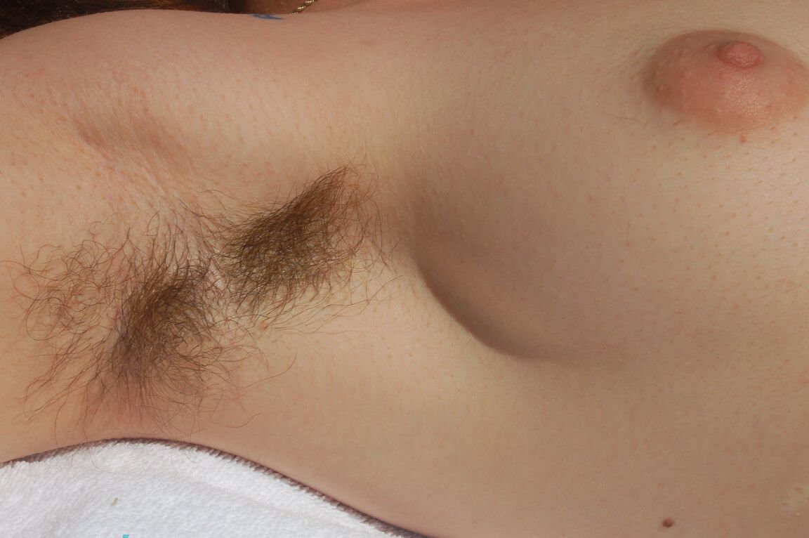 21P Naughty Natural JoeyMinx