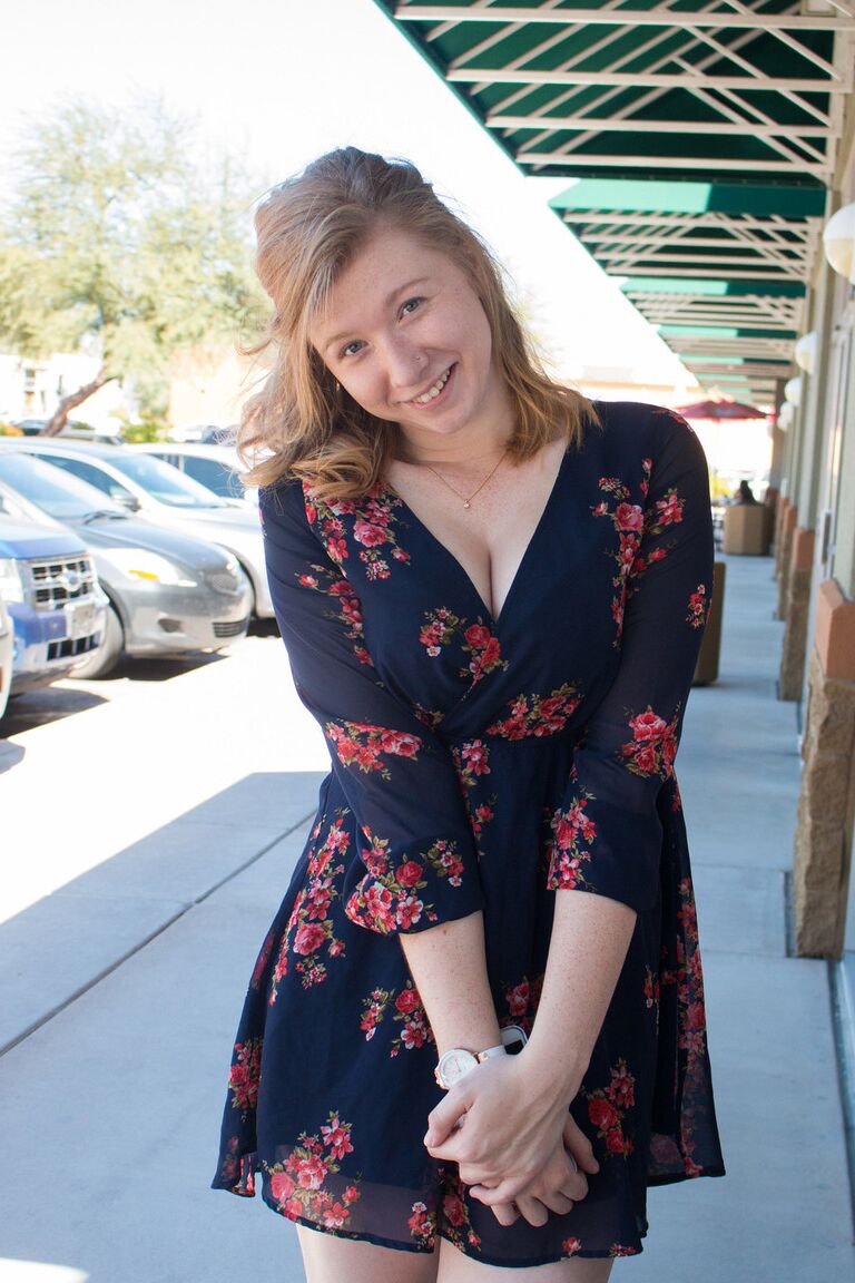 11P Teen girlfriend Irelynn Dunham displays her natural curves in public