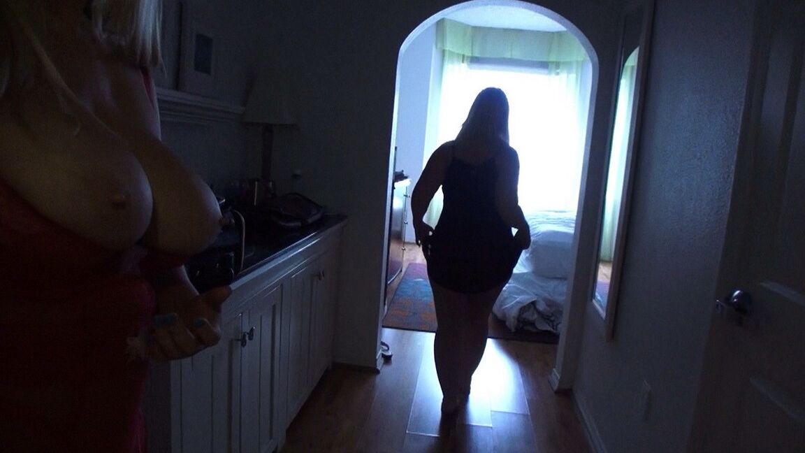 17P Big boobed blondes Dee Siren & Karen Fisher stack asses before finger fucking