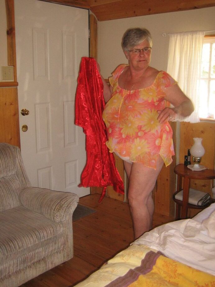 20P Obese granny Girdle Goddess wakes up from a nap and precedes to strip naked