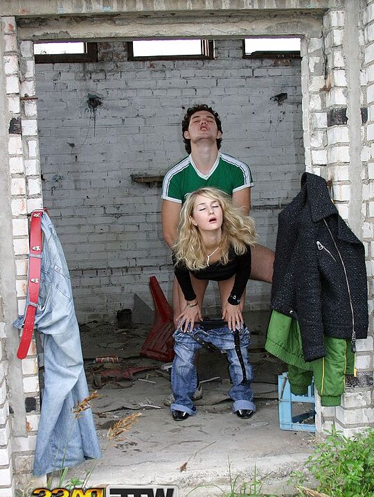 16P Blonde girl does hardcore anal in an abandoned building with strangers