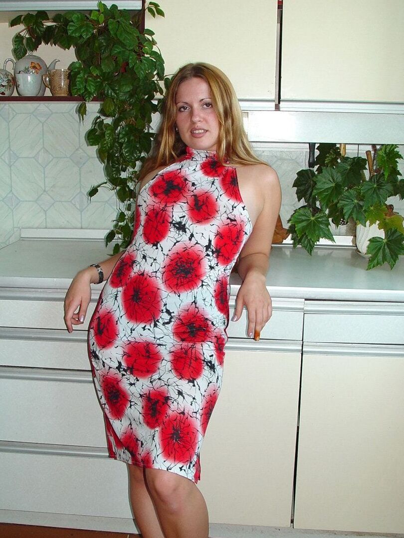 14P Horny teens with awesome butts strip and kiss each other's clam in the kitchen