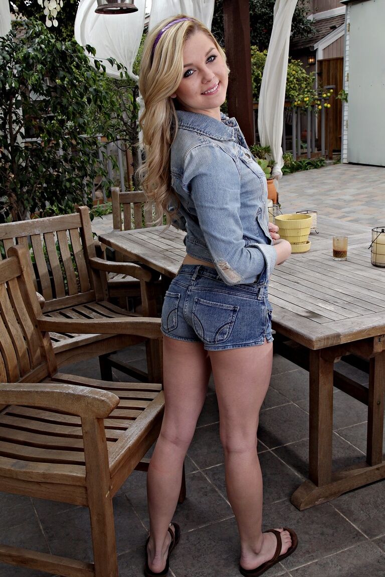 21P Karups Amateurs de la ville natale Chloe Lynn