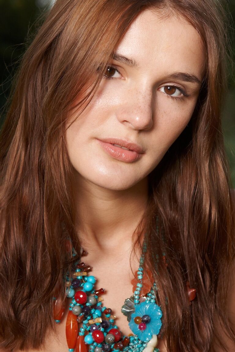 21P Met Art Polina F