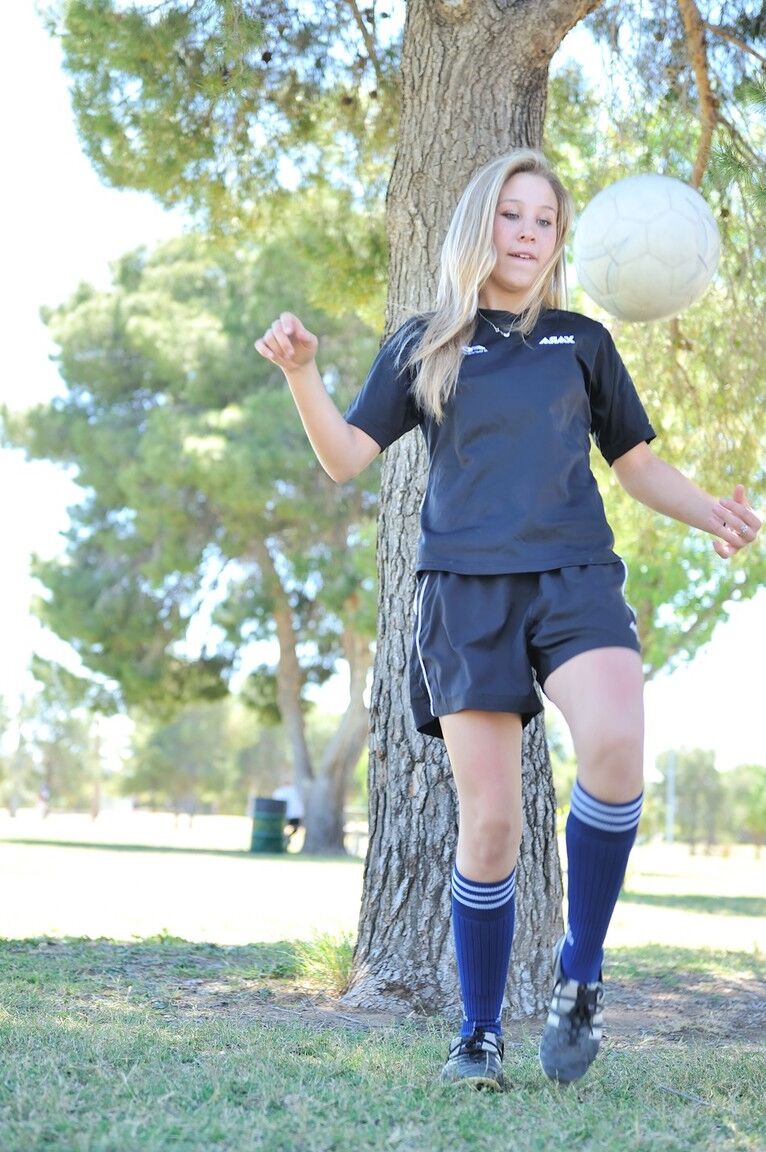 20P La sportive Alanna pose nue