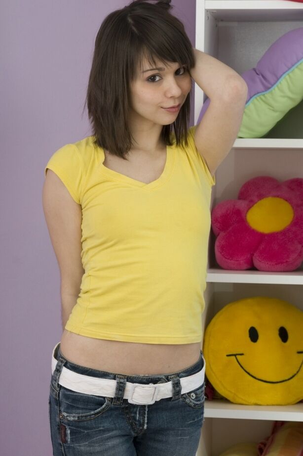 21P Lollypops Online Ariel Rebel