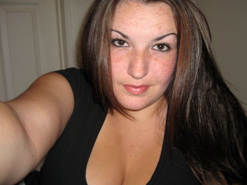 12P Kaylas huge tits cant wait to be freed from her tight bra