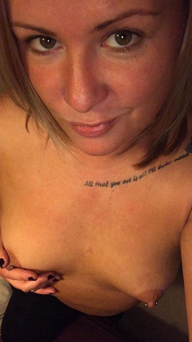 15P Esposa caliente rizada Esposa caliente rizada