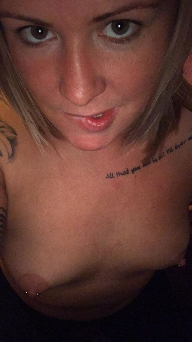 15P Esposa caliente rizada Esposa caliente rizada