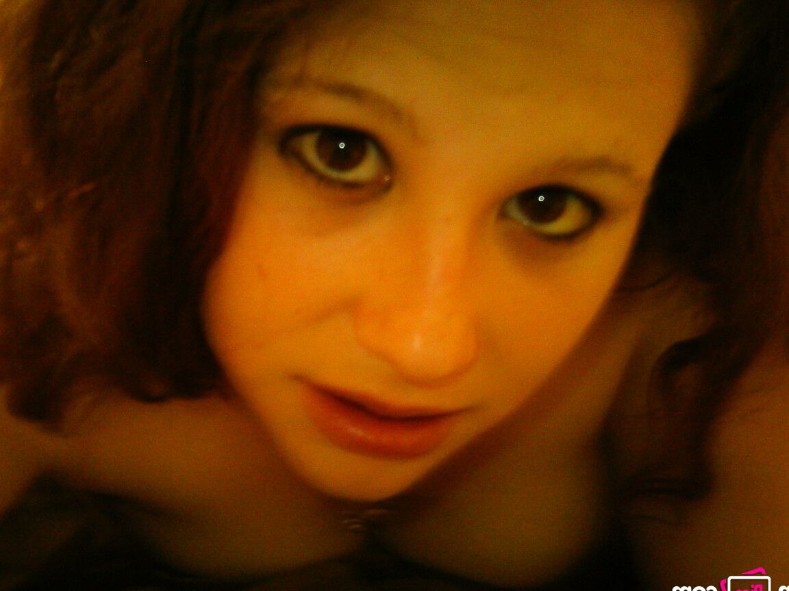 21P Fotos porno Amber May