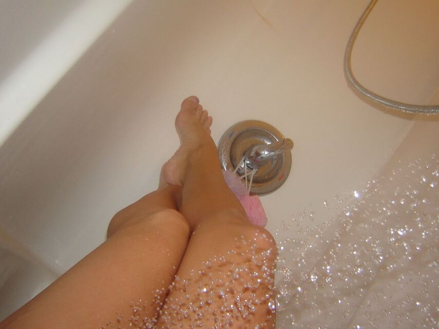 12P Lots of random pictures of a slutty teen