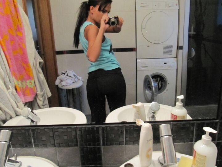 15P Brianna giving her man a peek at what he's missing out on