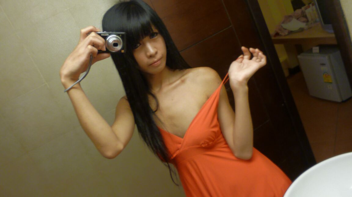 18P Skinny Asian ladyboys takes mirror selfies while getting undressed