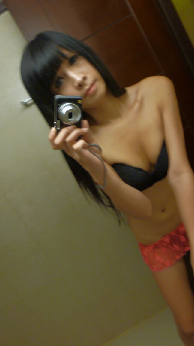 18P Skinny Asian ladyboys takes mirror selfies while getting undressed