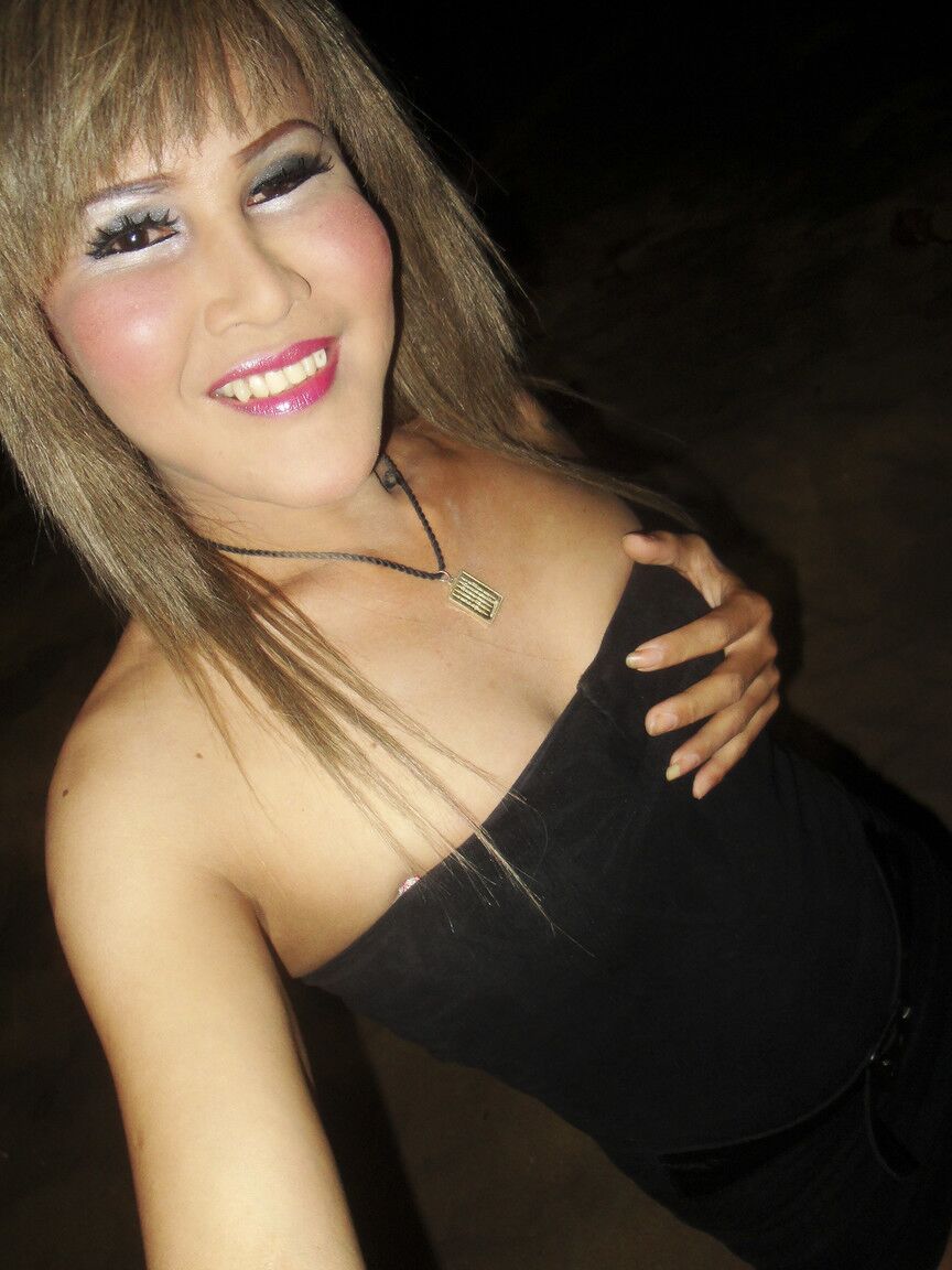 17P Check out Jeab - a ladyboy who loves the beach and loves showing off
