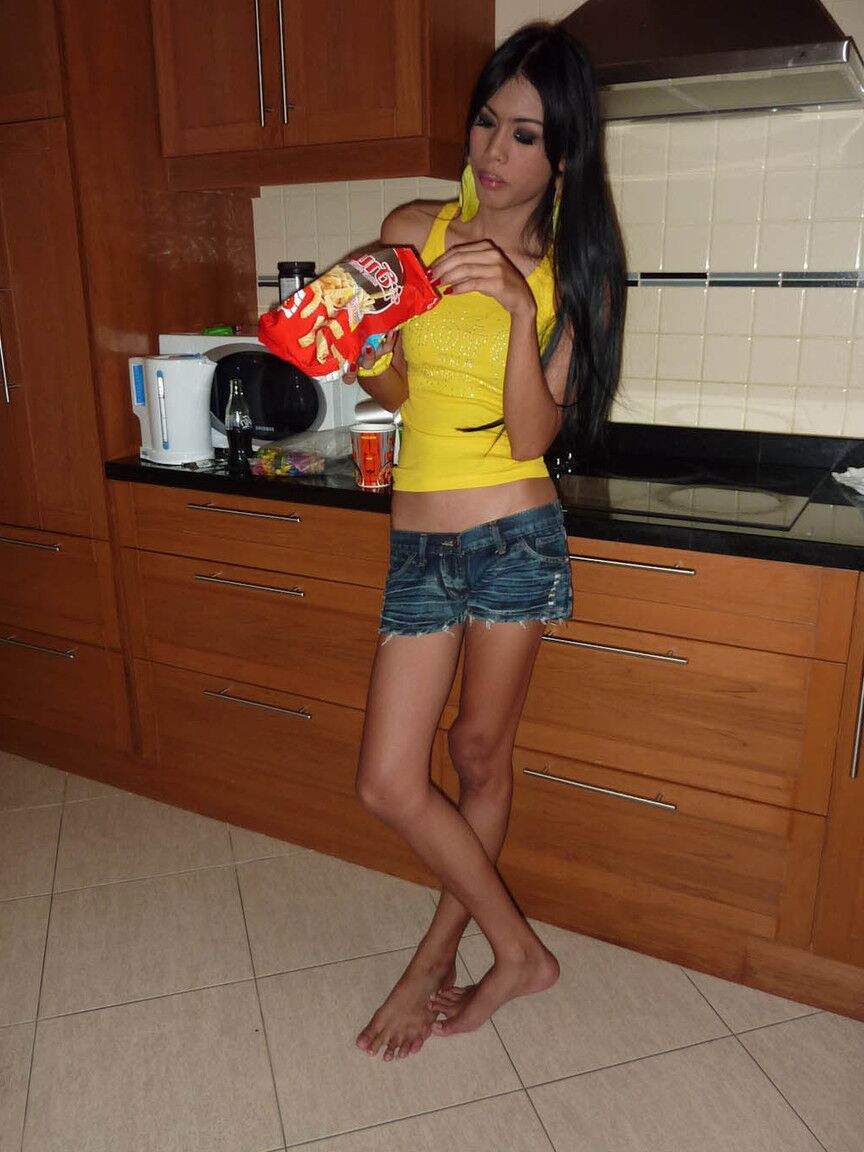 17P Hot transsexual ladies show off their bodies as they change their clothes