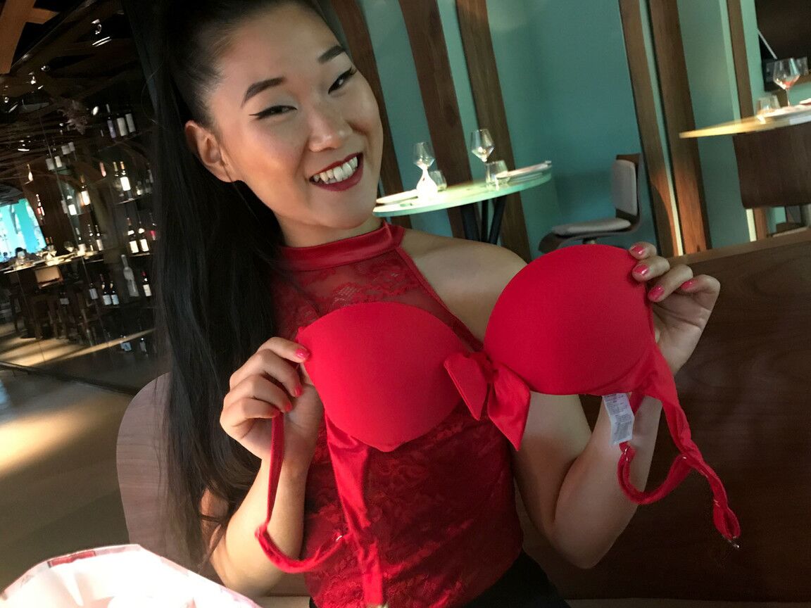 15P アジアの素人カタナが初めてのデート中にハメ撮りセックスをする