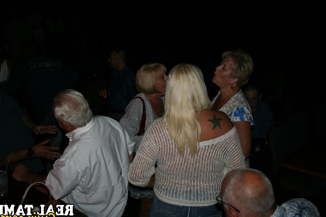 21P Real Tampa Swingers Double Dee, Kristine Cumz, Mandi McGraw, Scarlet Andrews
