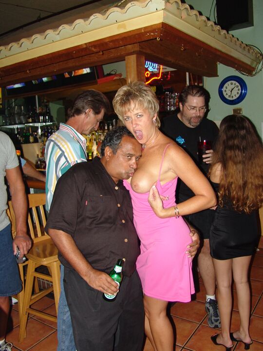 21P Chesty swinger Double Dee lets different men suck her big titties at the bar