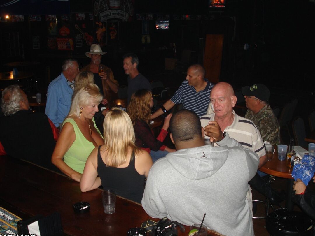 21P Real Tampa Swingers Dallas Diamondz, Dee Delmar, Kristine Cumz, Mandi McGraw