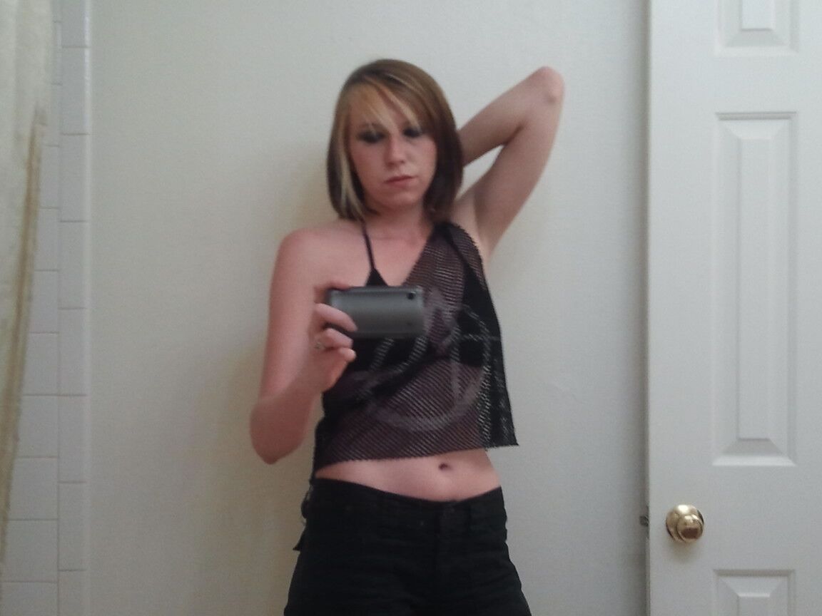 21P Check Out My Chick Kacie Montes