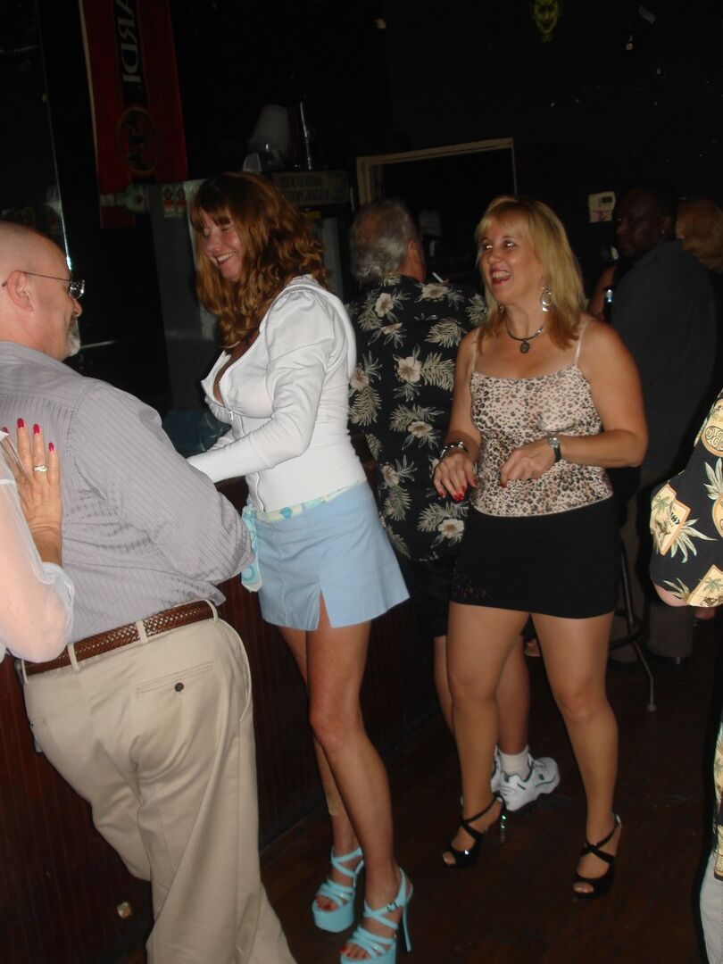 21P Real Tampa Swingers Mandi McGraw, Scarlet Andrews, Tracy Lick, Victoria Used Blonde