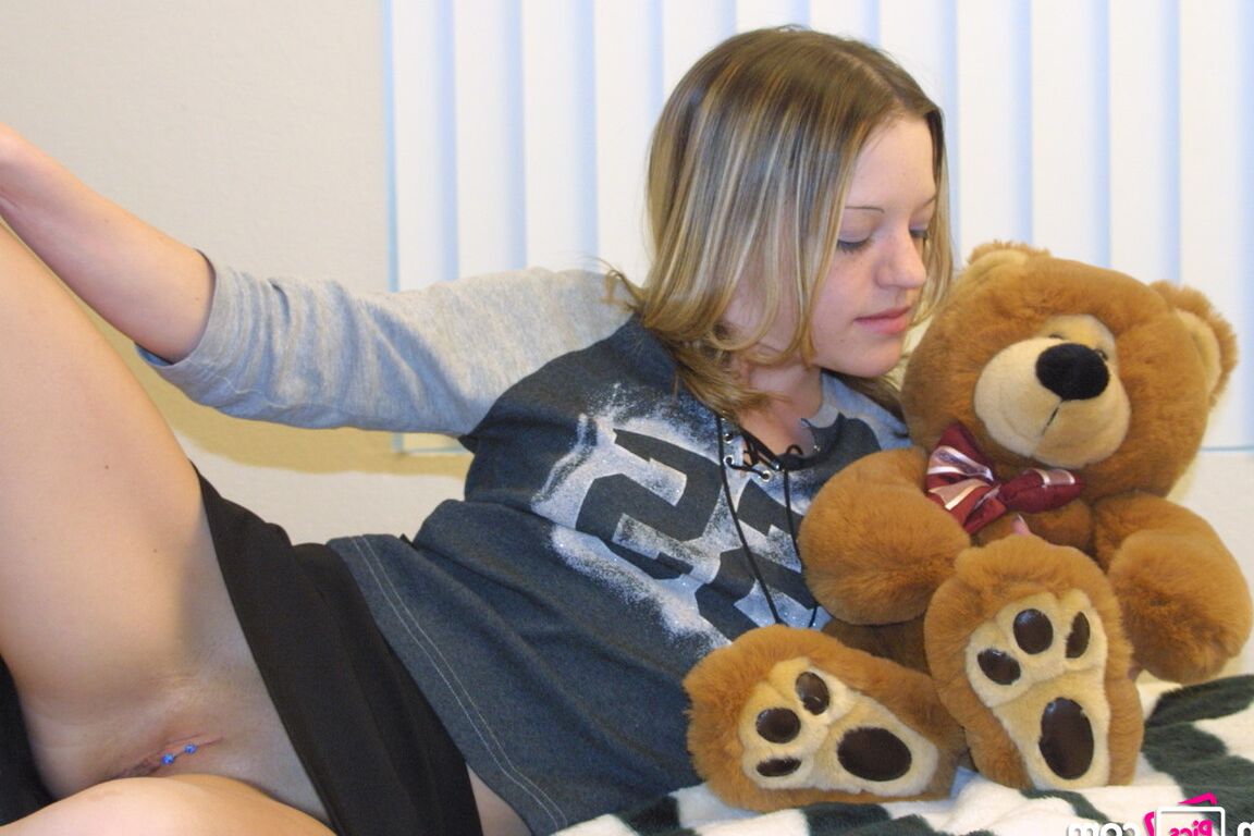 21P Fotos porno Tabitha Blue