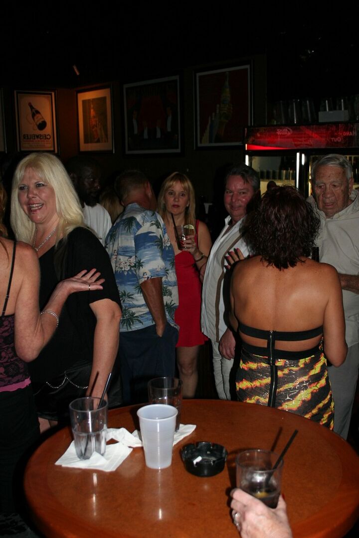 21P Real Tampa Swingers Double Dee, Kristine Cumz, Mandi McGraw, Tracy Licks